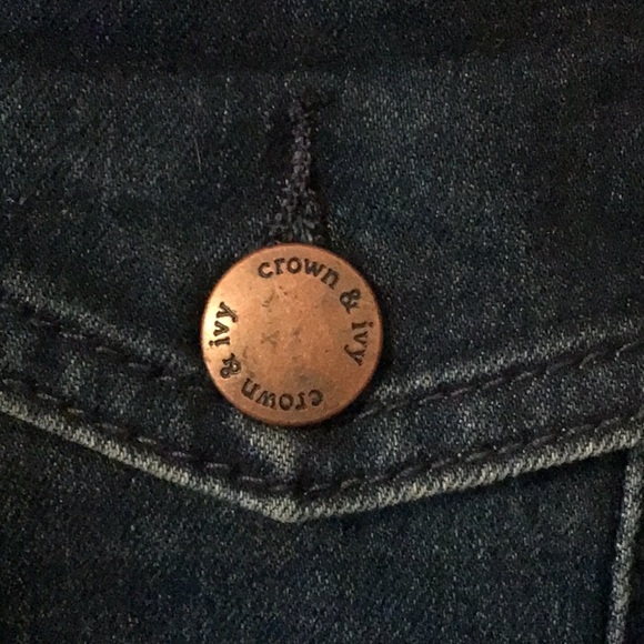 Crown & Ivy Jean Jacket Size: PL 
Like new from non smoking home; runs small - Picture 4 of 4